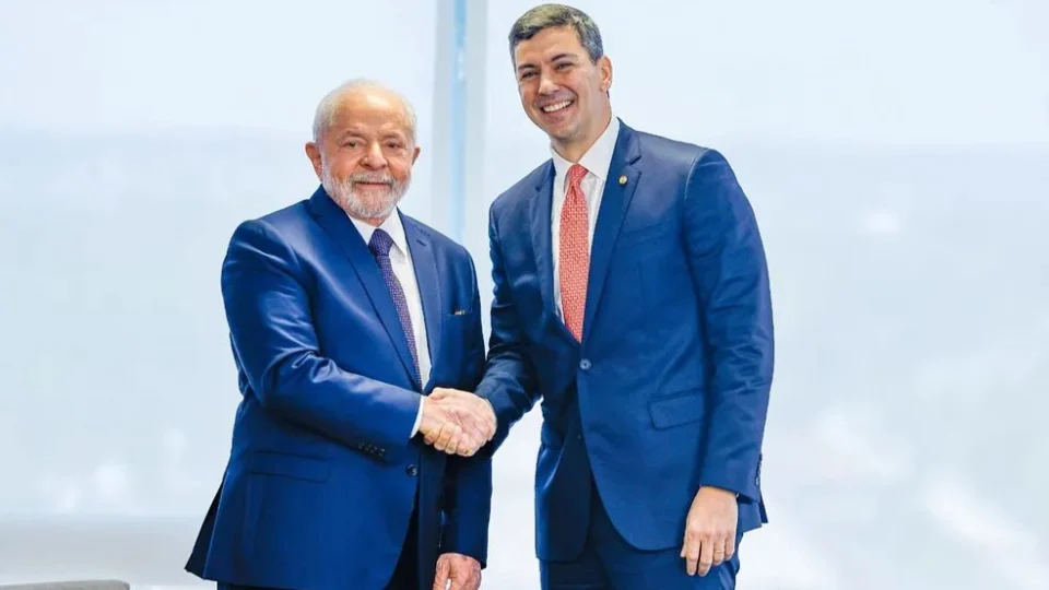 Lula participa nesta terça (15) da posse do novo presidente do Paraguai