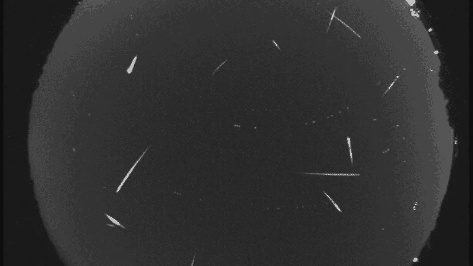 Maior chuva de meteoros do ano poderá ser vista neste fim de semana no Brasil