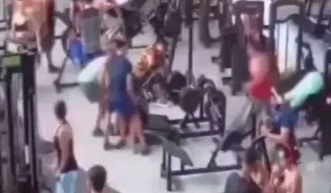 VÍDEO: aparelho de musculação cai sobre aluno em academia no interior do Ceará; imagem forte