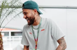 Jorge Jesus compara Neymar ao CR7 durante crítica ao brasileiro