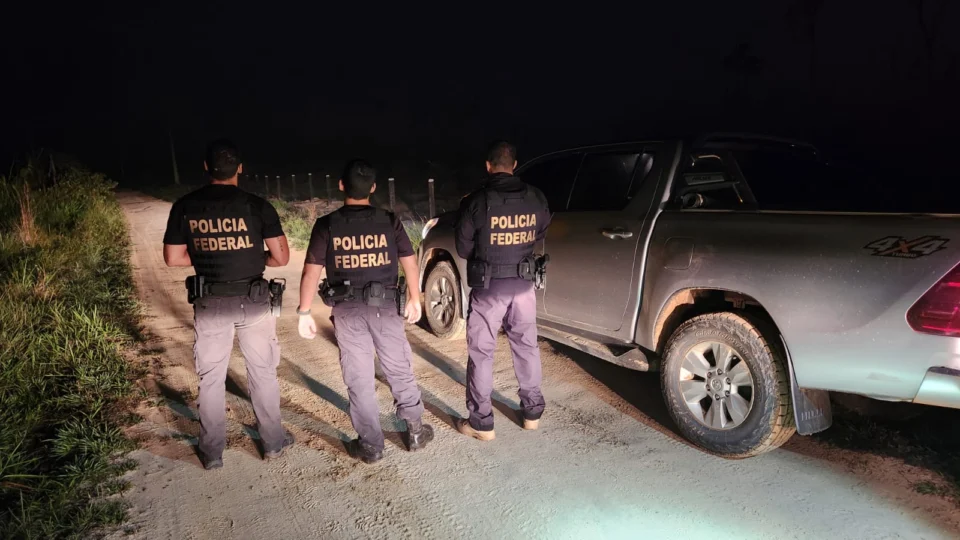 PF realiza duas operações contra crimes ambientais no AC e no AM