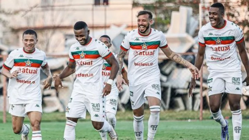 Brasileirão: Ferroviária e Sousa abrem quartas de final em busca da Série C