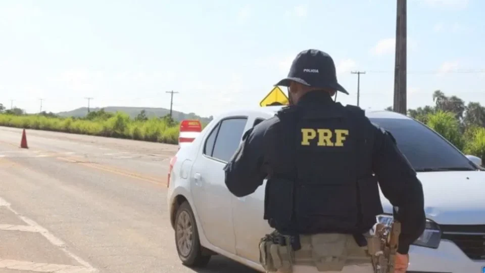 Homem é preso por facilitar a entrada de 5 imigrantes ilegais em RR