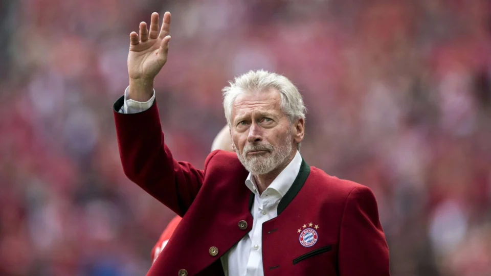 Ex-jogador alemão Paul Breitner critica Neymar: ‘Um falso micróbio’