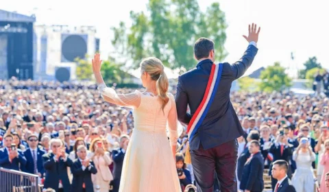 Conservador Santiago Peña, assume presidência do Paraguai e quer mudar país