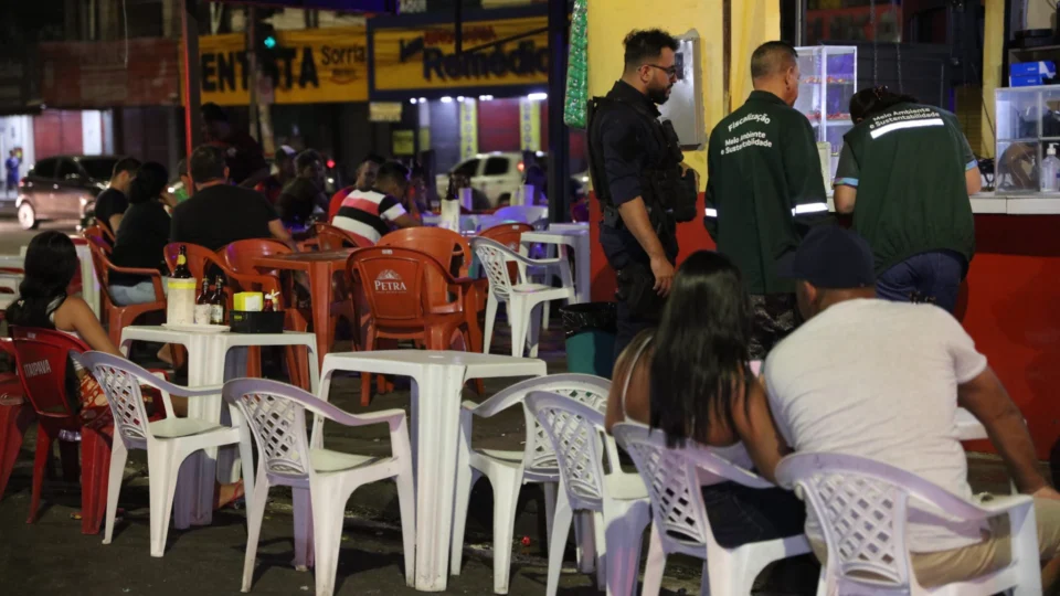 Poluição sonora: fiscalização interdita e apreende equipamentos em Manaus