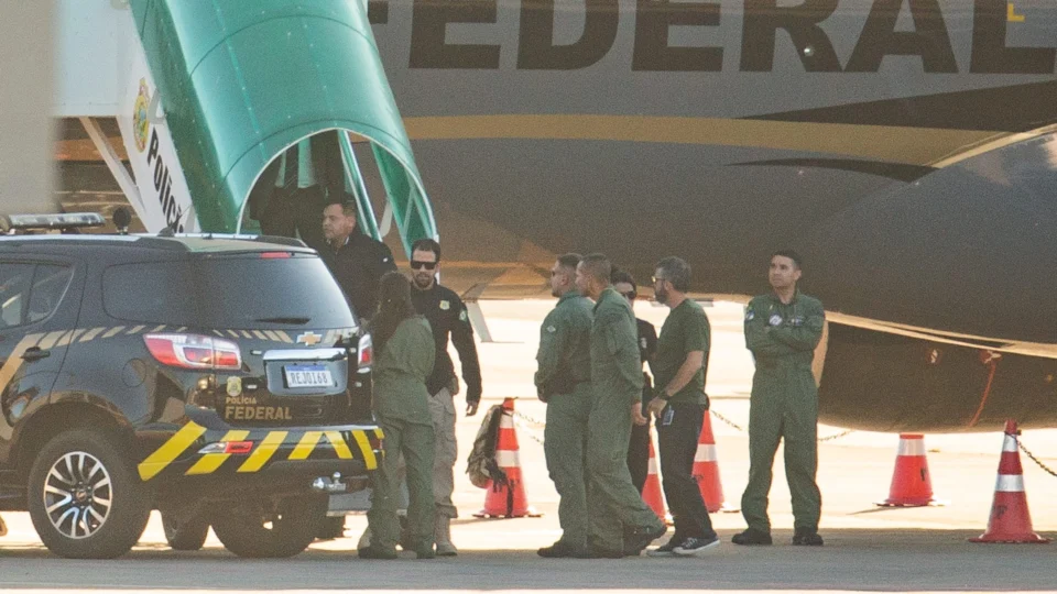 Servidor do MJ aponta policiamento direcionado da PRF durante eleições 2022