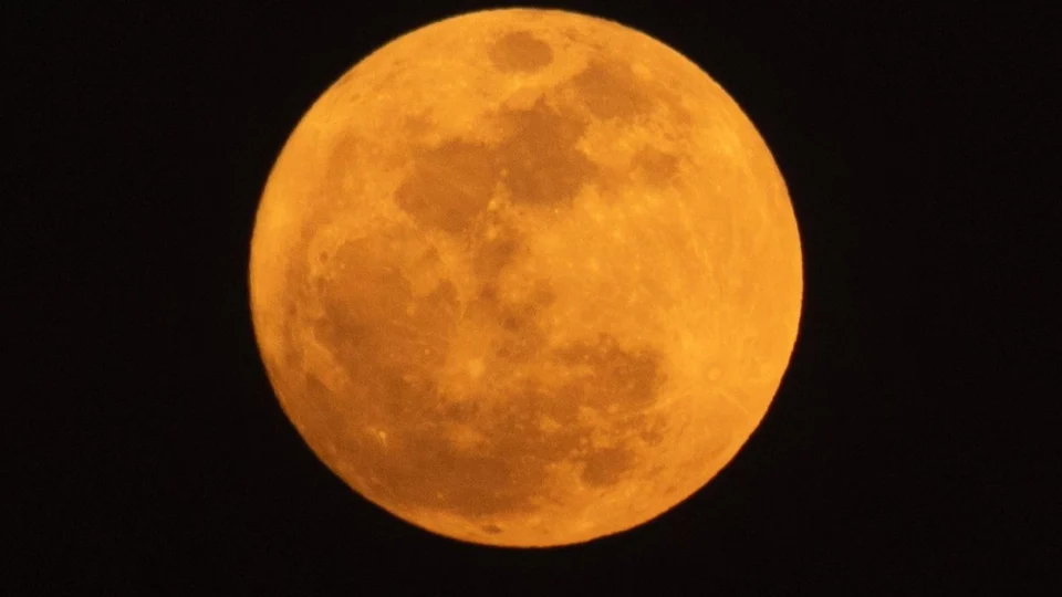 Saiba o melhor horário para ver a Super Lua em Manaus