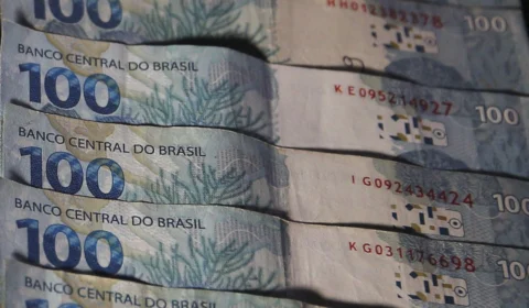 União paga em julho R$ 703 milhões em dívidas atrasadas dos estados   