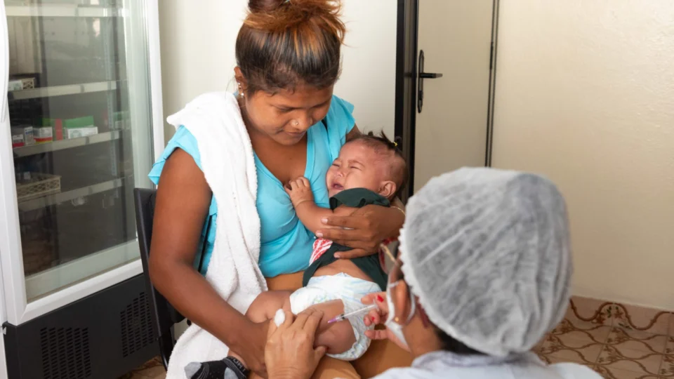 Prefeitura amplia atendimento das salas de vacina em Boa Vista