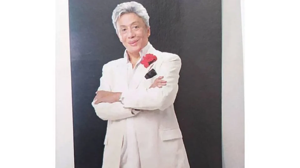 Herança de Clodovil segue bloqueada na Justiça; saiba detalhes do caso