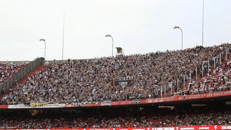 Botafogo: time empresta R$ 15 milhões com banco para pagar salários