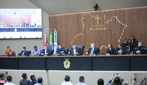 Linguagem neutra: deputados proíbem uso em instituições educacionais no AM