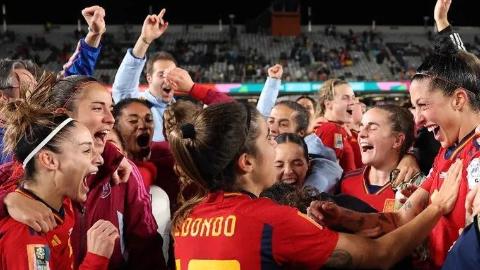 Espanha vence Suécia e disputa final da Copa feminina pela primeira vez