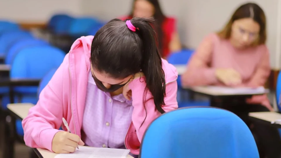 Inscrição nos processos seletivos de estágio e residência jurídica da DPE-AM termina segunda (7)