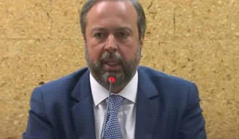 ‘Inesperada, grave e desagradável ocorrência’, diz ministro sobre apagão