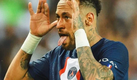 Neymar e PSG negociam para transferência imediata, diz jornalista