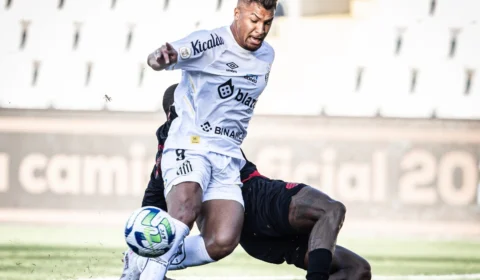 Santos empata com Athletico-PR em 1 a 1 e fica perto da zona de queda