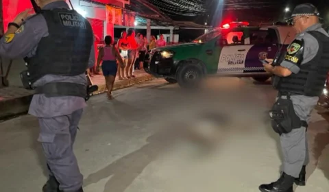 VÍDEO: suspeitos matam homem com tiros na cabeça na Zona Leste de Manaus
