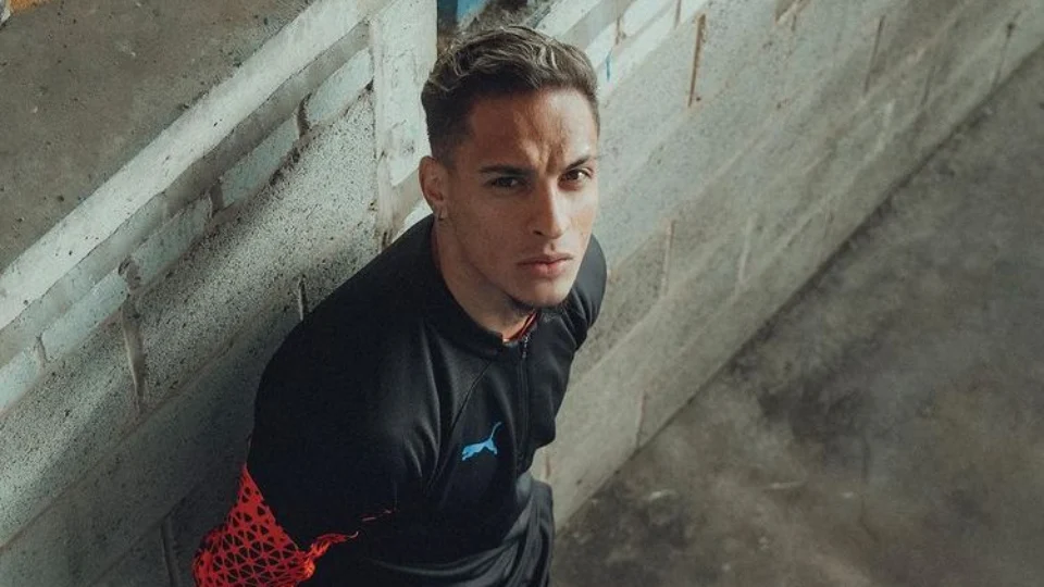 Caso Antony: Manchester United se manifesta após novas provas