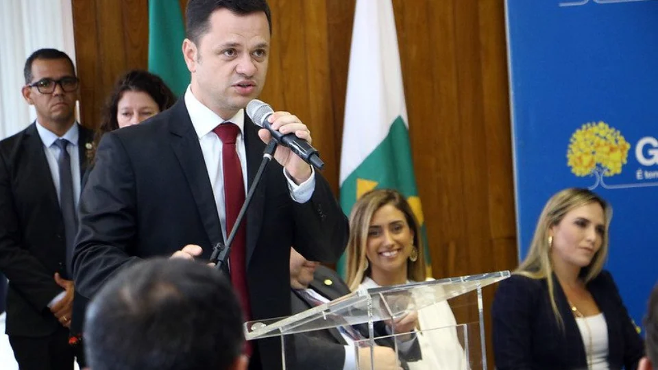 Polícia Federal cassa porte de armas do ex-ministro Anderson Torres