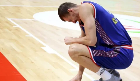 Basquete: jogador perde rim após cotovelada durante jogo da Copa do Mundo