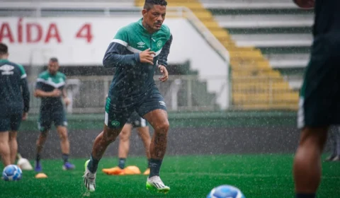 Brasileirão Série B: Chapecoense e Guarani jogam nesta terça-feira, 5