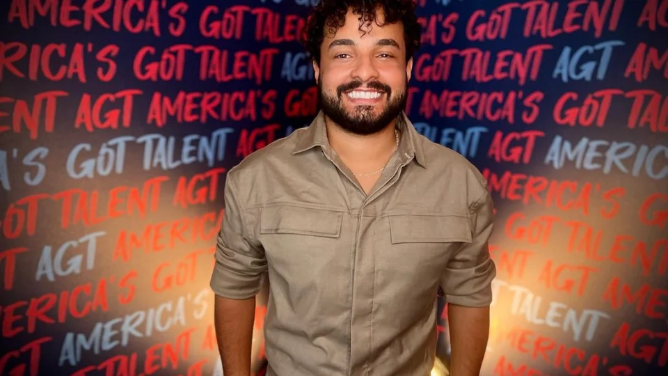 Brasileiro avança para a final do ‘America’s Got Talent’ nos EUA; veja