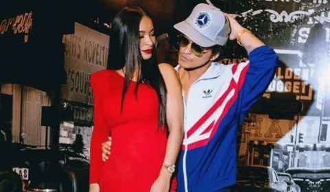 Bruno Mars é casado? Saiba quem é Jessica Caban, namorada do cantor