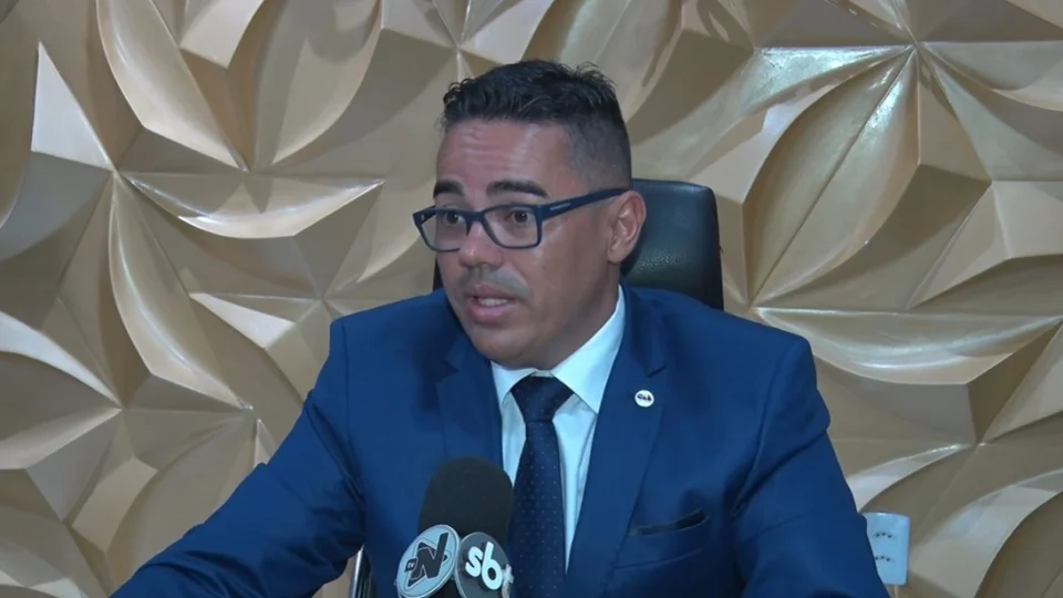 VÍDEO: Famílias de bebês mortos por negligência entram com ação contra Sesau