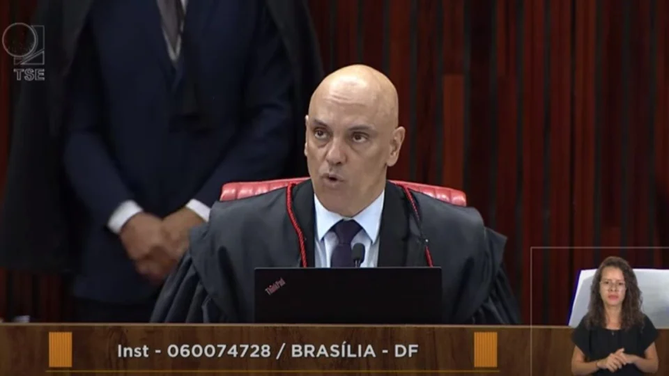 TSE exclui Forças Armadas da lista de entidades que fiscalizam urnas