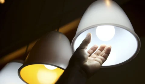 Senadores questionam alto reajuste em energia elétrica no Amapá