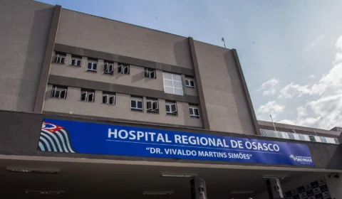 Auxiliar de enfermagem é preso por suspeita de estupro de mulher em UTI