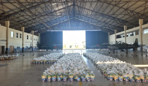 Indígenas receberam mais de 100 toneladas de alimentos das Forças Armadas no mês de agosto