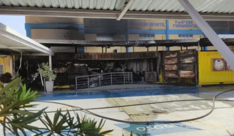 Incêndio atinge loja de bolos na Zona Centro-Sul de Manaus neste sábado, 30