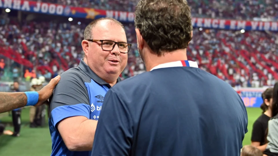 Marcelo Fernandes ajusta defesa após Santos sofrer gols por 12 jogos seguidos