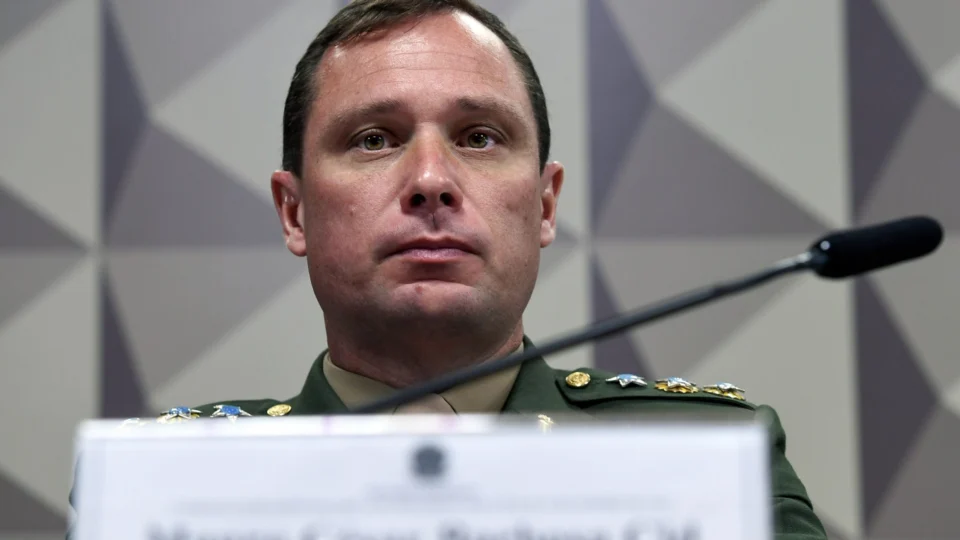 Polícia Federal aceita fechar acordo de delação premiada com Mauro Cid