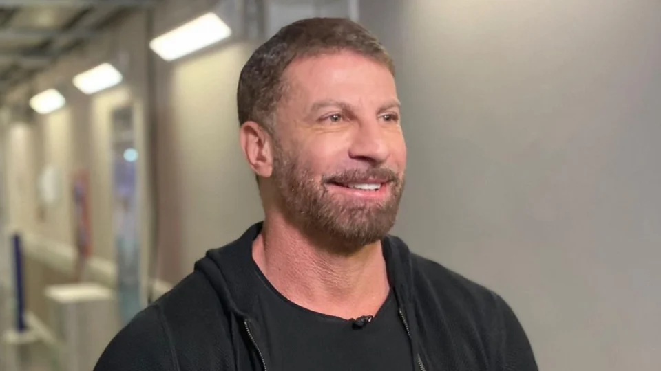 Pedrinho anuncia candidatura à presidência do Vasco em podcast