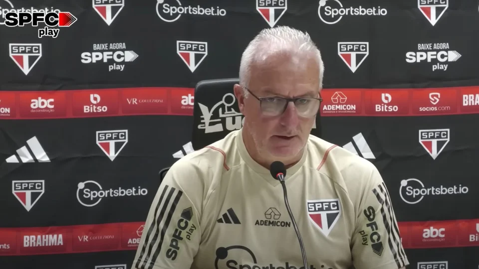 ‘Não podemos baixar guarda’, diz Dorival após vitória do São Paulo no Maracanã