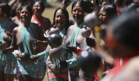 Decreto de Lula cria comitê para proteger terras indígenas