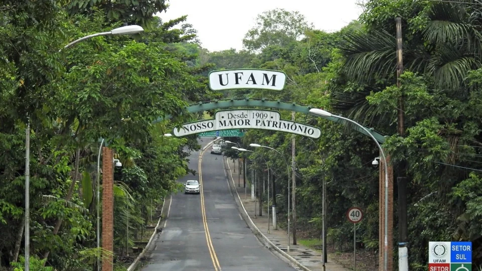Ufam abre cursos de idiomas para público interno e externo; saiba