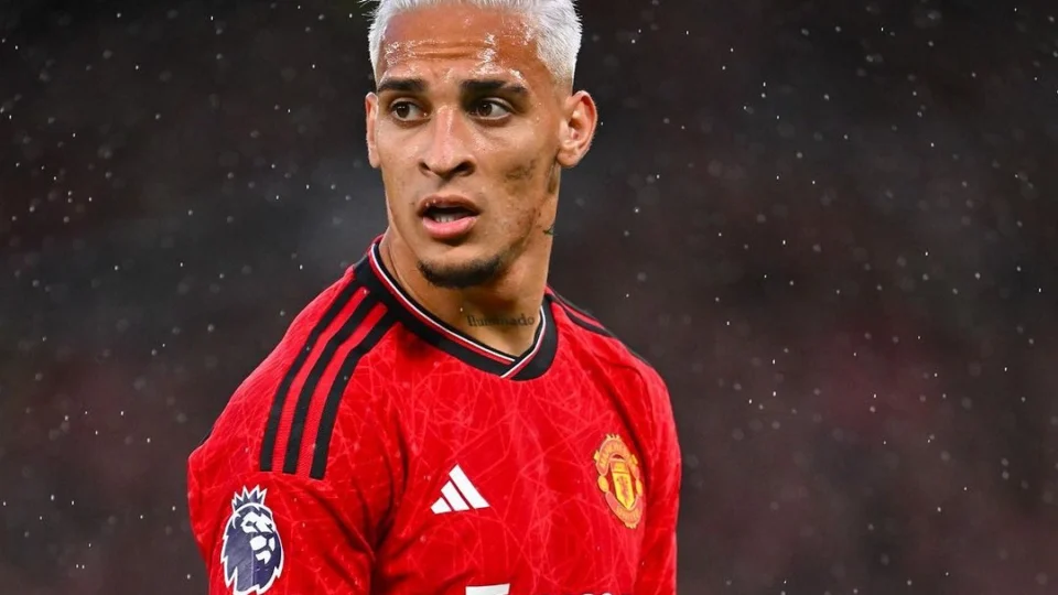 Duas mulheres acusam Antony de agressão; casos ocorreram em 2022