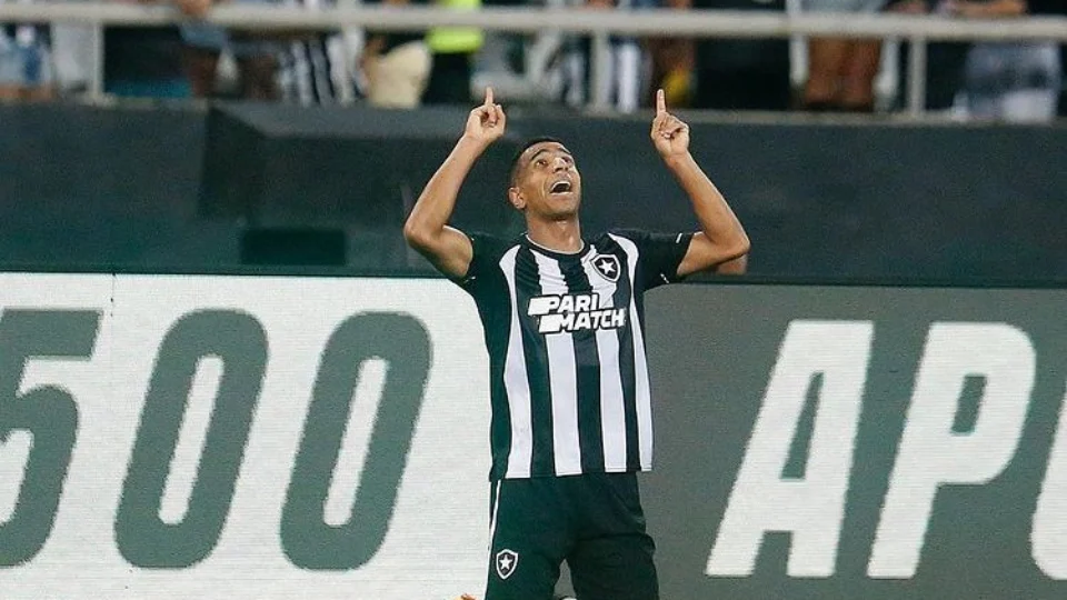 Corinthians e Botafogo disputam pela 24ª rodada do Brasileirão nesta sexta, 22