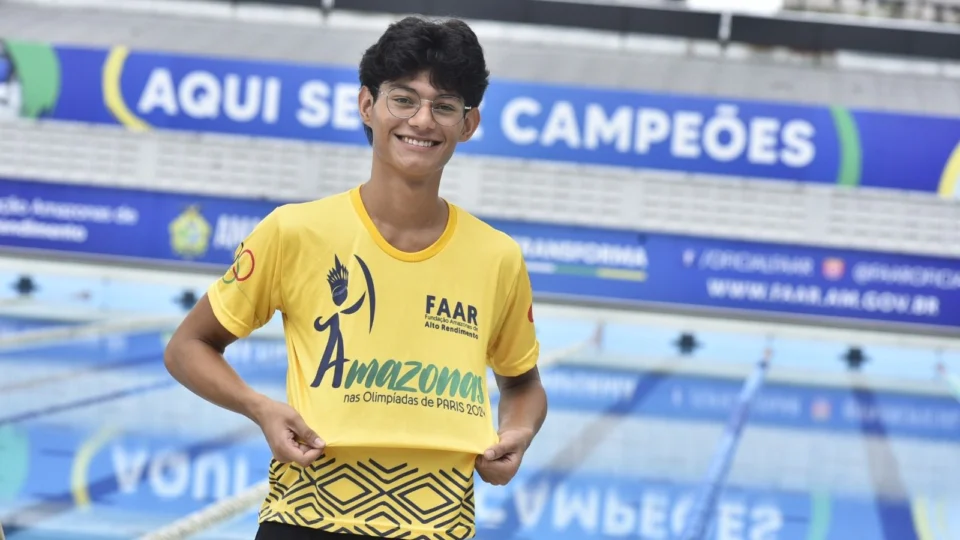 Após 25 anos, atleta quebra recorde do nado livre no Amazonas