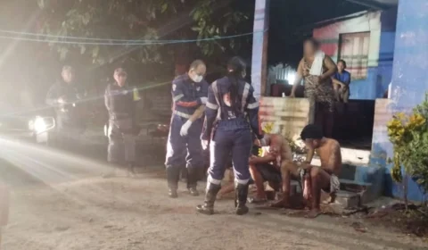 Sete pessoas ficam feridas após suspeitos invadirem casa em Manaus
