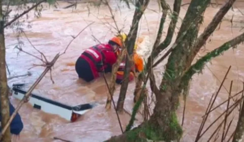 Ciclone extratropical no RS deixa 4 mortos com enchentes e fortes enxurradas