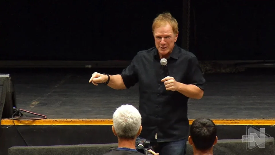 VÍDEO: Ciro Bottini realiza palestra sobre técnicas de vendas em Manaus