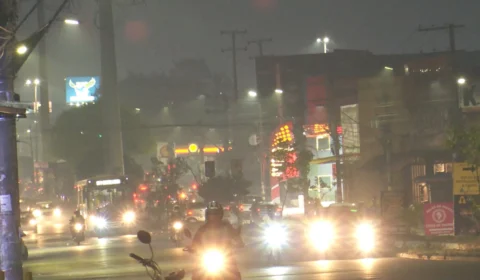 VÍDEO: fumaça cobre Manaus e causa danos a saúde de moradores da capital