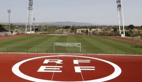 Juiz acusa Barcelona de suborno e polícia apreende documentos na RFEF