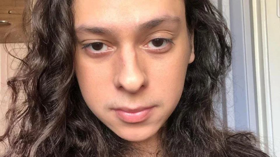 Caso Victor Meyniel: ‘Viadinho é você’, disse agressor durante socos em ator